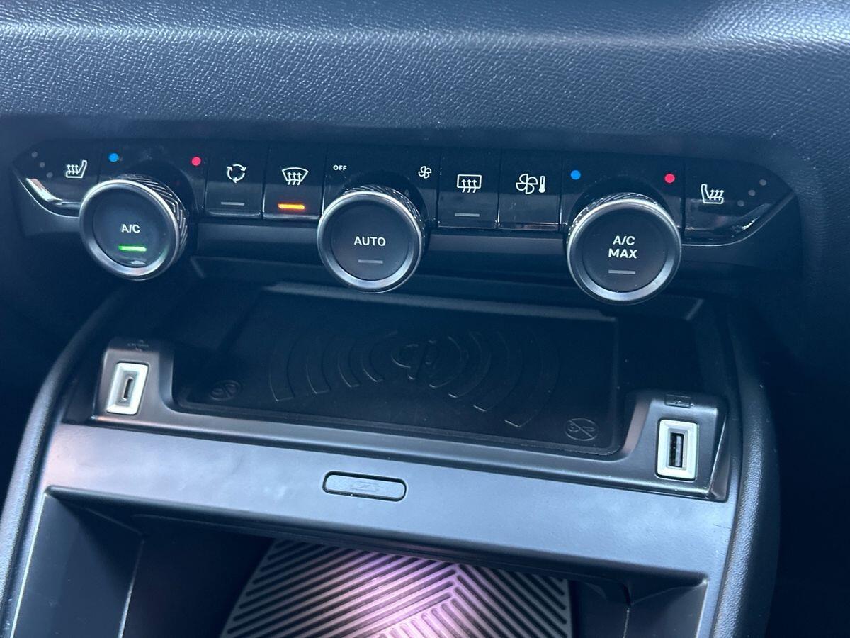 Used Citroen e-C4 2021 for sale - 77742188: Photo 38