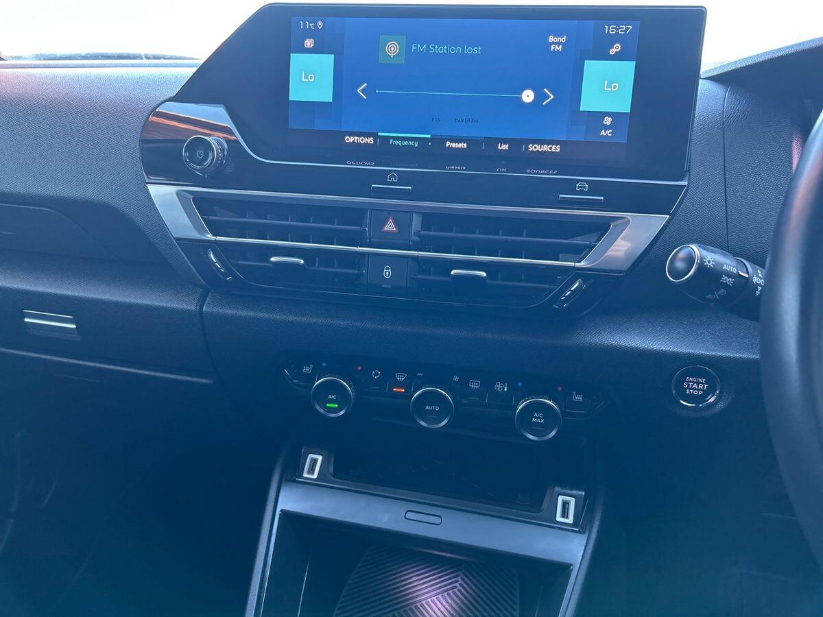 Used Citroen e-C4 2021 for sale - 77742188: Photo 9