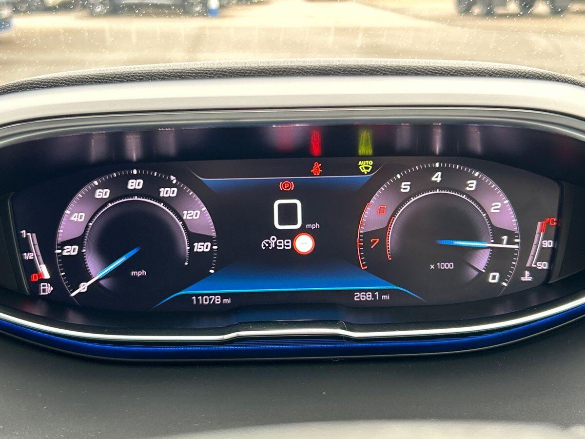 Used Peugeot 3008 2021 for sale - 76438849: Photo 15