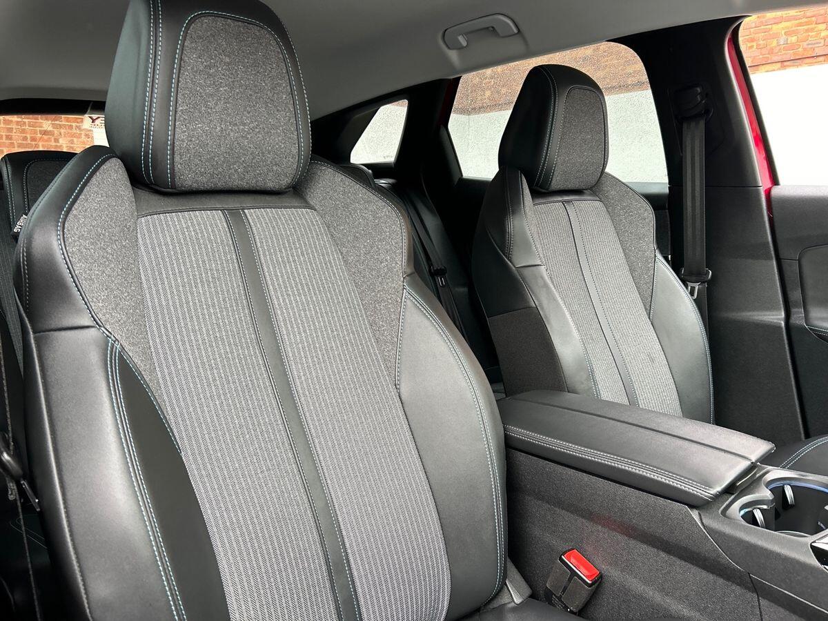 Used Peugeot 3008 2021 for sale - 76438849: Photo 17