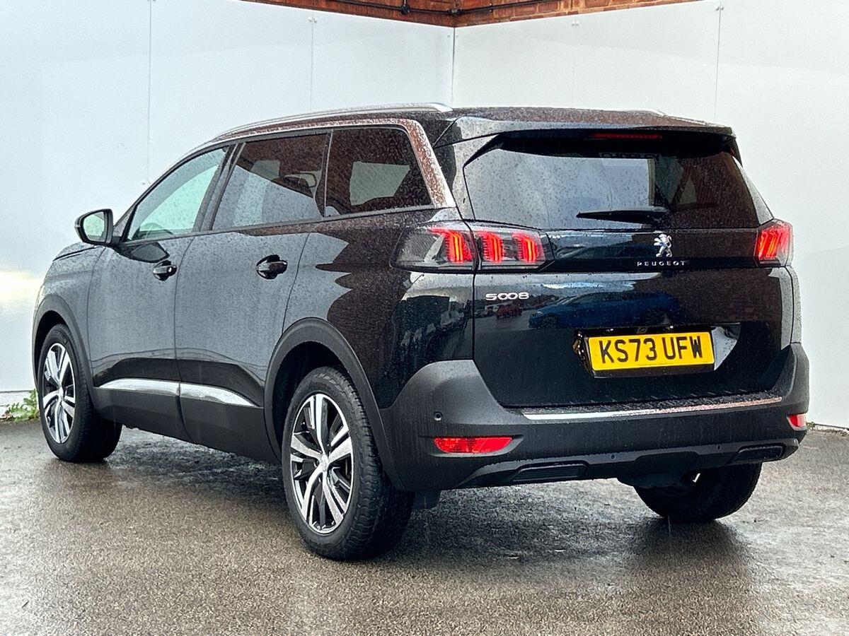 Used Peugeot 5008 2023 for sale - 76374754: Photo 3
