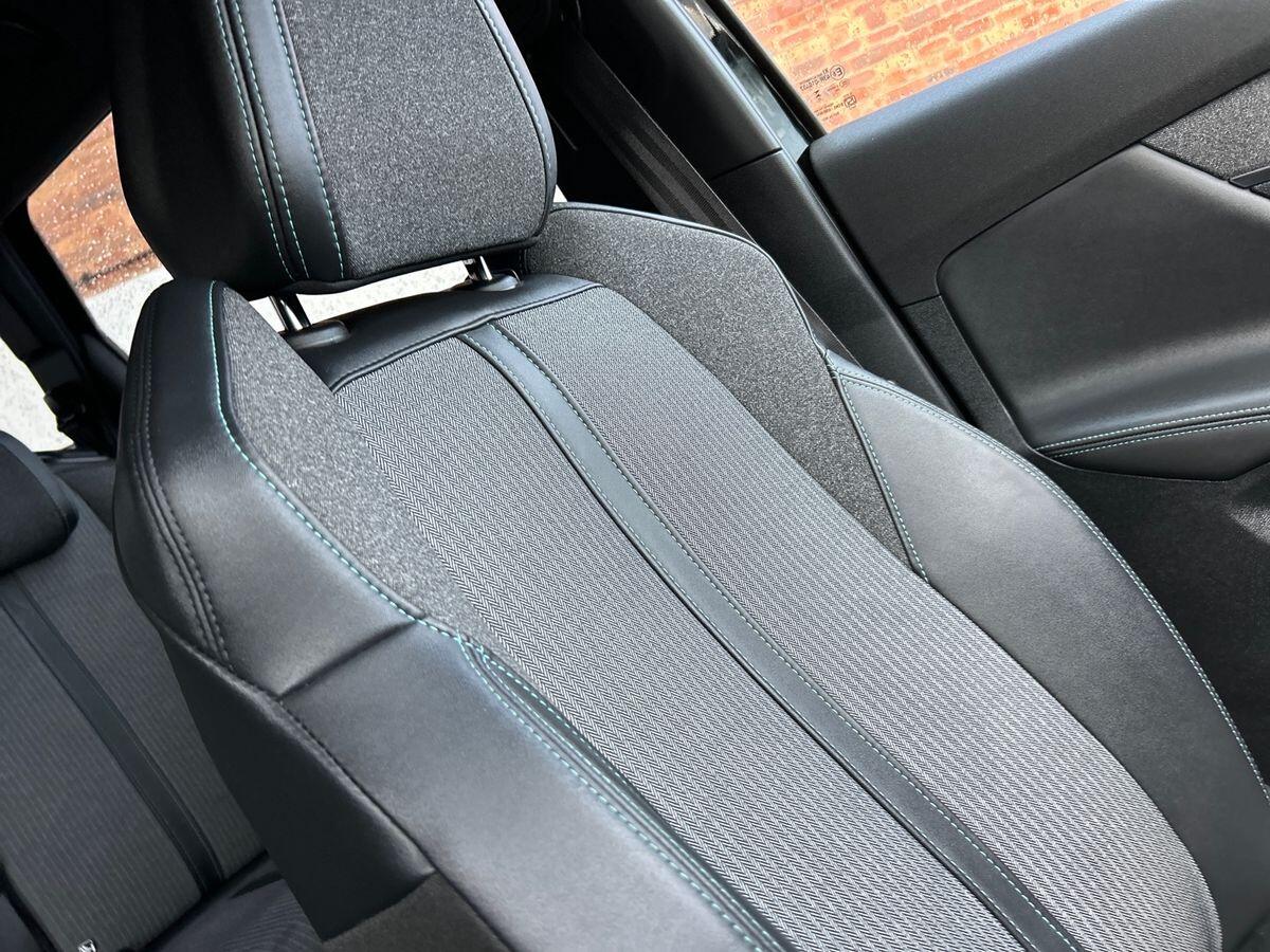 Used Peugeot 5008 2023 for sale - 76374754: Photo 31