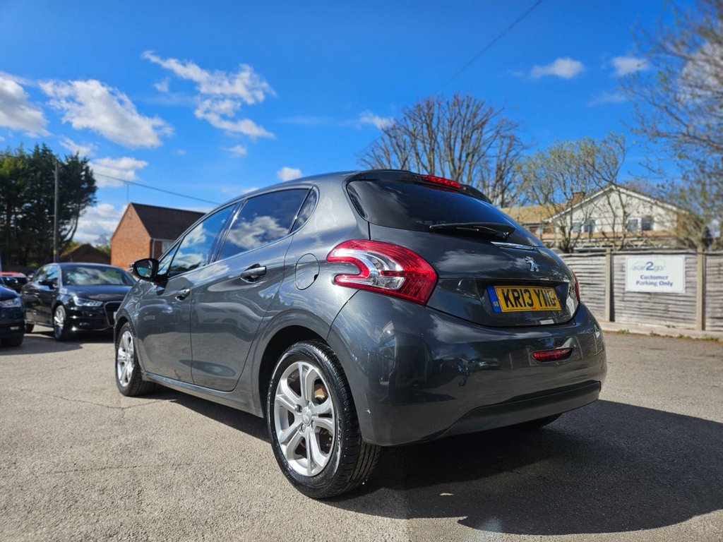 Used Peugeot 208 2013 for sale - 78030532: Photo 13