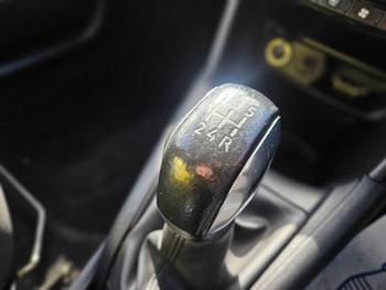 Used Peugeot 208 2013 for sale - 78030532: Photo