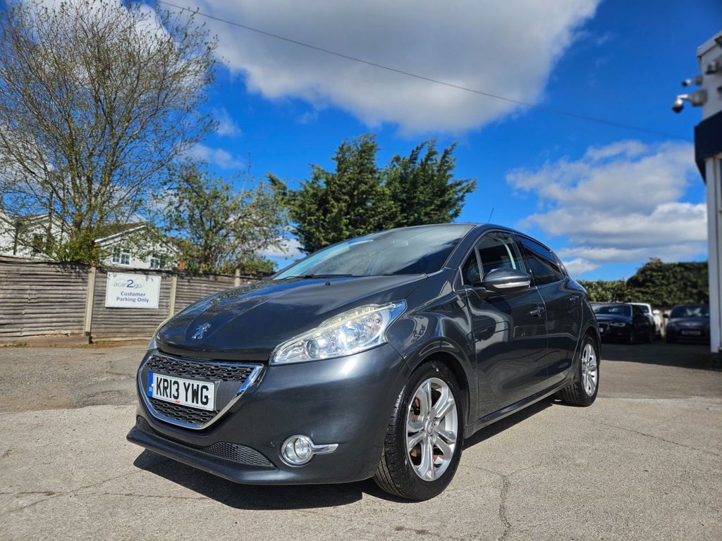 Used Peugeot 208 2013 for sale - 78030532: Photo 6