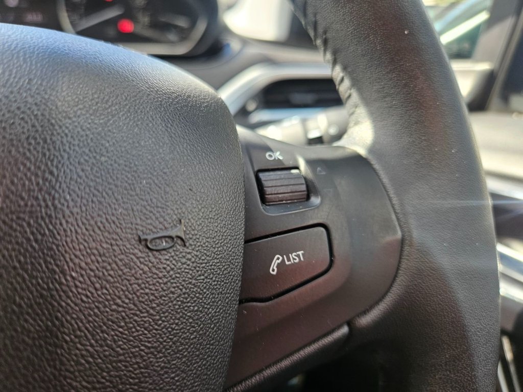 Used Peugeot 208 2013 for sale - 78030532: Photo 8