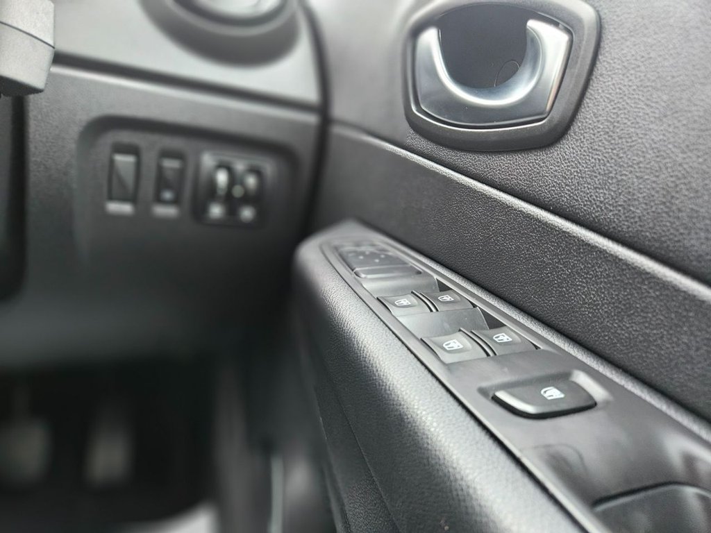 Used Renault Captur 2018 for sale - 77667257: Photo 24