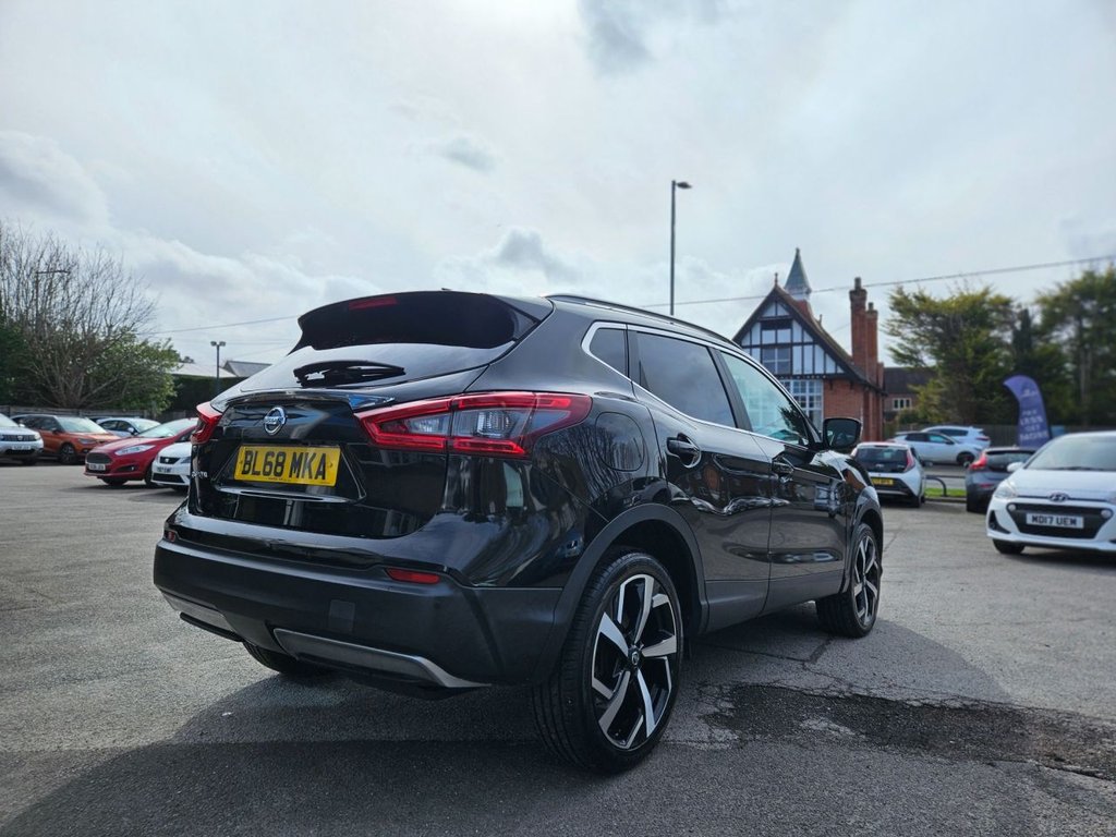 Used Nissan Qashqai 2018 for sale - 77667786: Photo 17