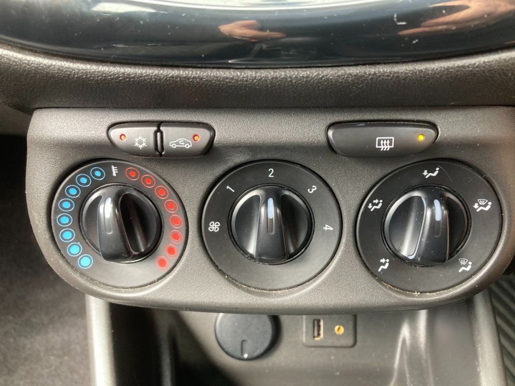 Used Vauxhall Corsa 2015 for sale - 78134107: Photo 7