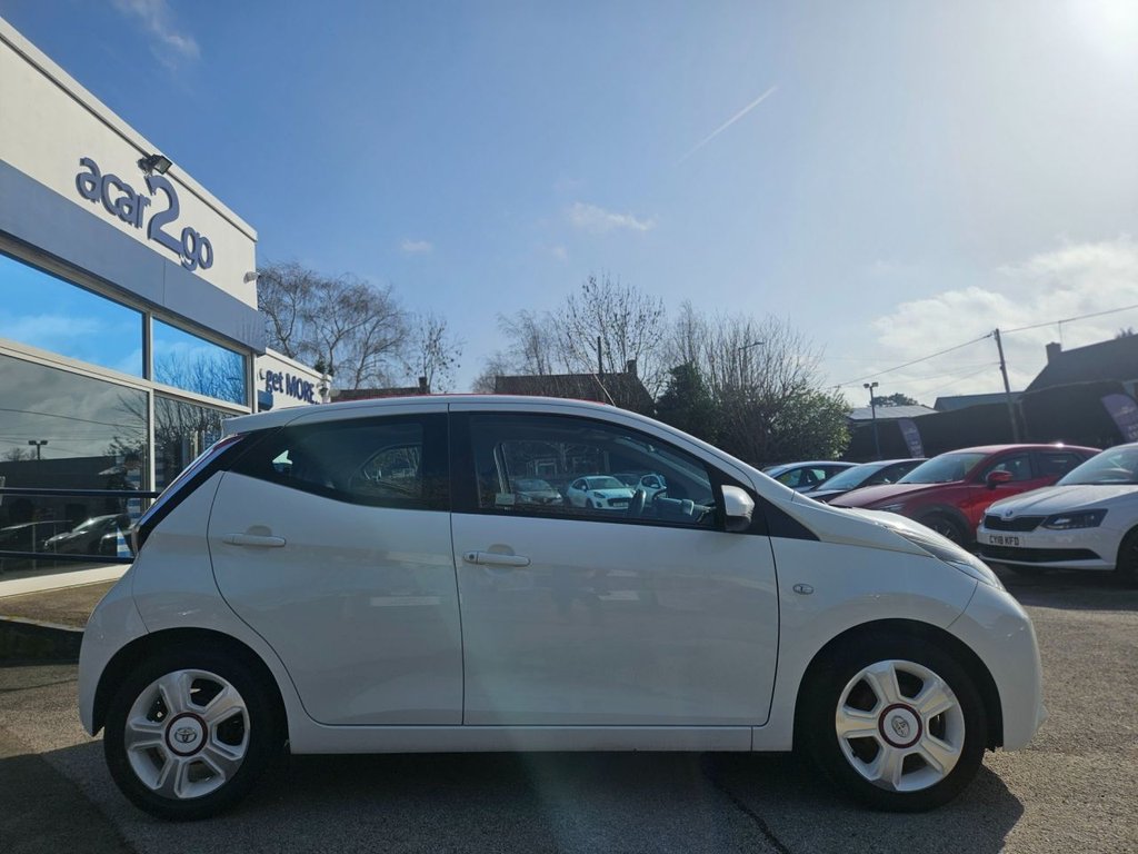 Used Toyota AYGO 2017 for sale - 77507661: Photo 14