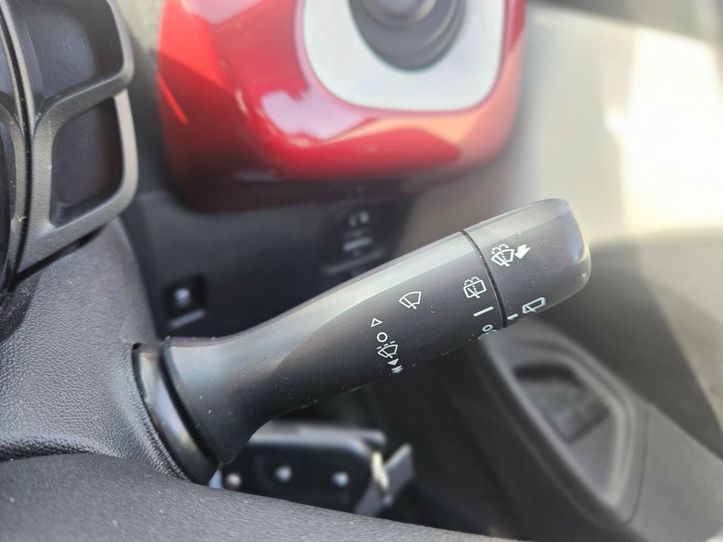 Used Toyota AYGO 2017 for sale - 77507661: Photo 24