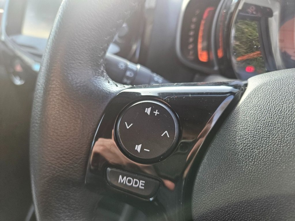 Used Toyota AYGO 2017 for sale - 77507661: Photo 26