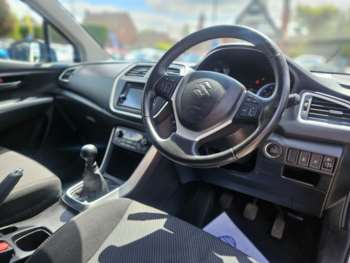 Used Suzuki SX4 S-Cross 2016 for sale - 74942454: Photo