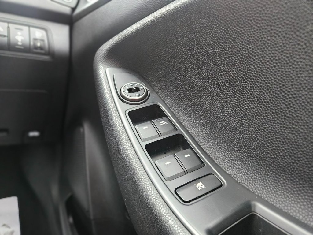 Used Hyundai i20 2018 for sale - 77356532: Photo 23