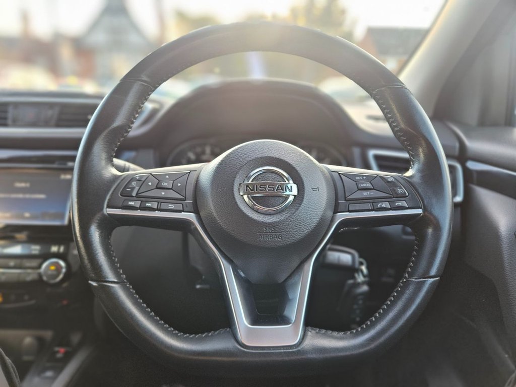 Used Nissan Qashqai 2018 for sale - 77132935: Photo 10