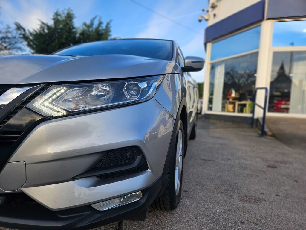 Used Nissan Qashqai 2018 for sale - 77132935: Photo 11
