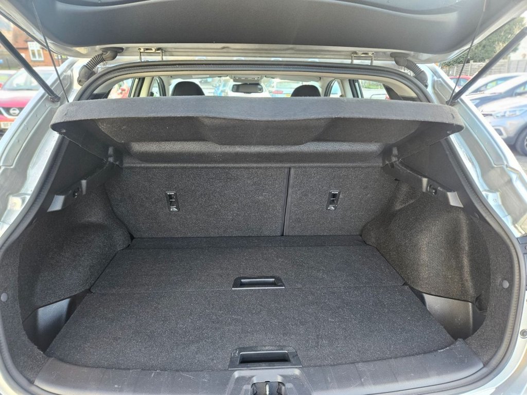 Used Nissan Qashqai 2018 for sale - 77132935: Photo 14