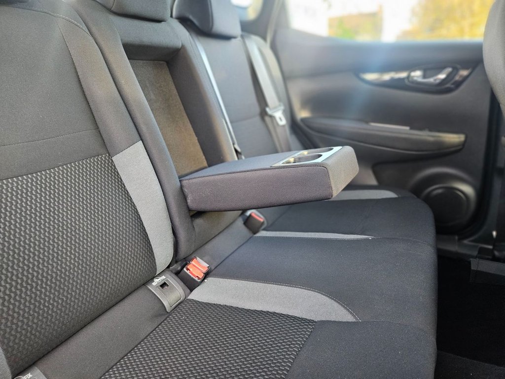 Used Nissan Qashqai 2018 for sale - 77132935: Photo 20