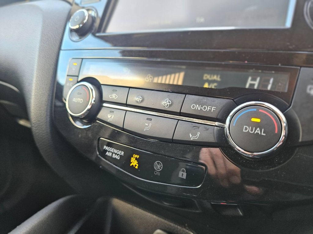 Used Nissan Qashqai 2018 for sale - 77132935: Photo 22