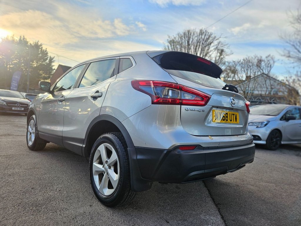 Used Nissan Qashqai 2018 for sale - 77132935: Photo 23