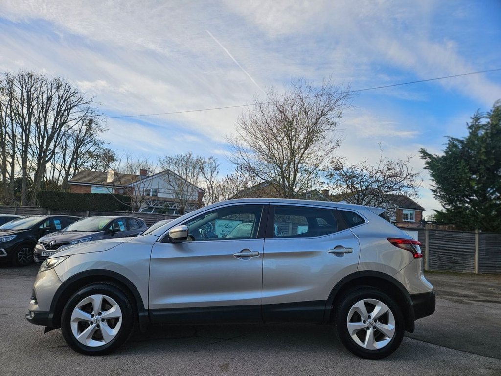 Used Nissan Qashqai 2018 for sale - 77132935: Photo 9