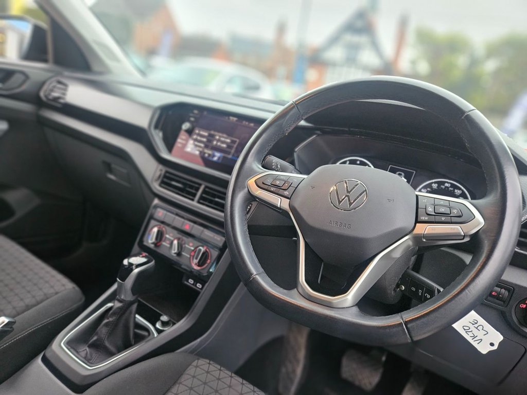 Used Volkswagen T-Cross 2020 for sale - 77038184: Photo 2