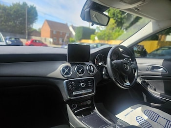 Used Mercedes-Benz GLA 2019 for sale - 79437691: Photo
