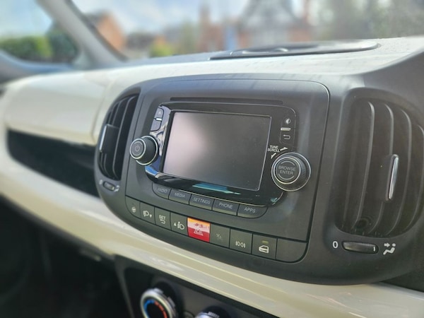 Used Fiat 500L 2017 for sale - 75654252: Photo 25