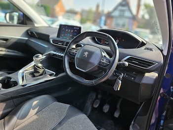 Used Peugeot 3008 2019 for sale - 79221456: Photo