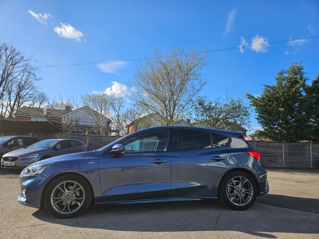 Used Ford Focus 2020 for sale - 78030338: Photo 9