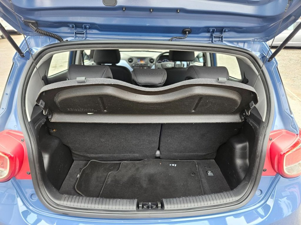 Used Hyundai i10 2015 for sale - 76527140: Photo 12