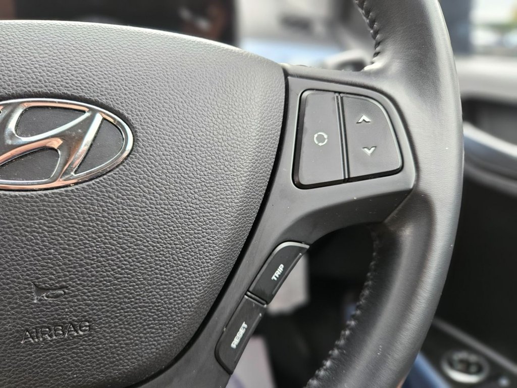 Used Hyundai i10 2015 for sale - 76527140: Photo 24