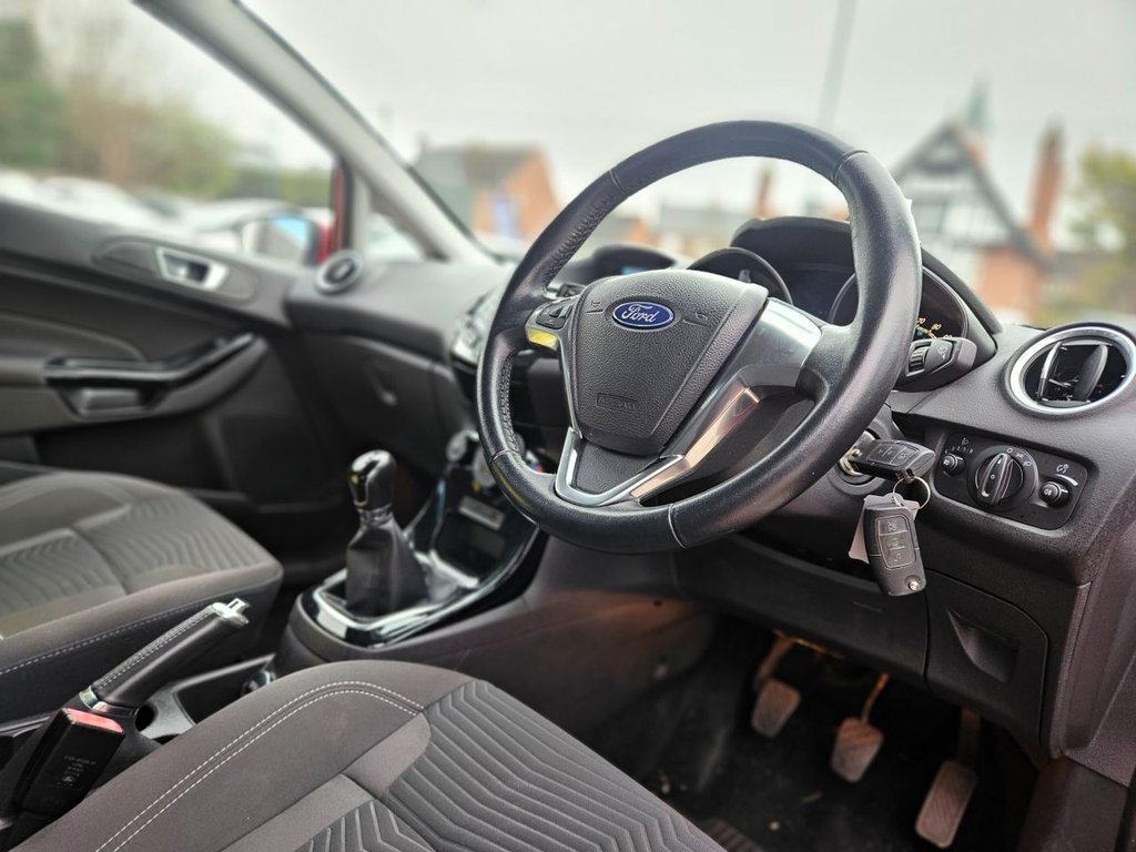 Used Ford Fiesta 2017 for sale - 78044336: Photo 2