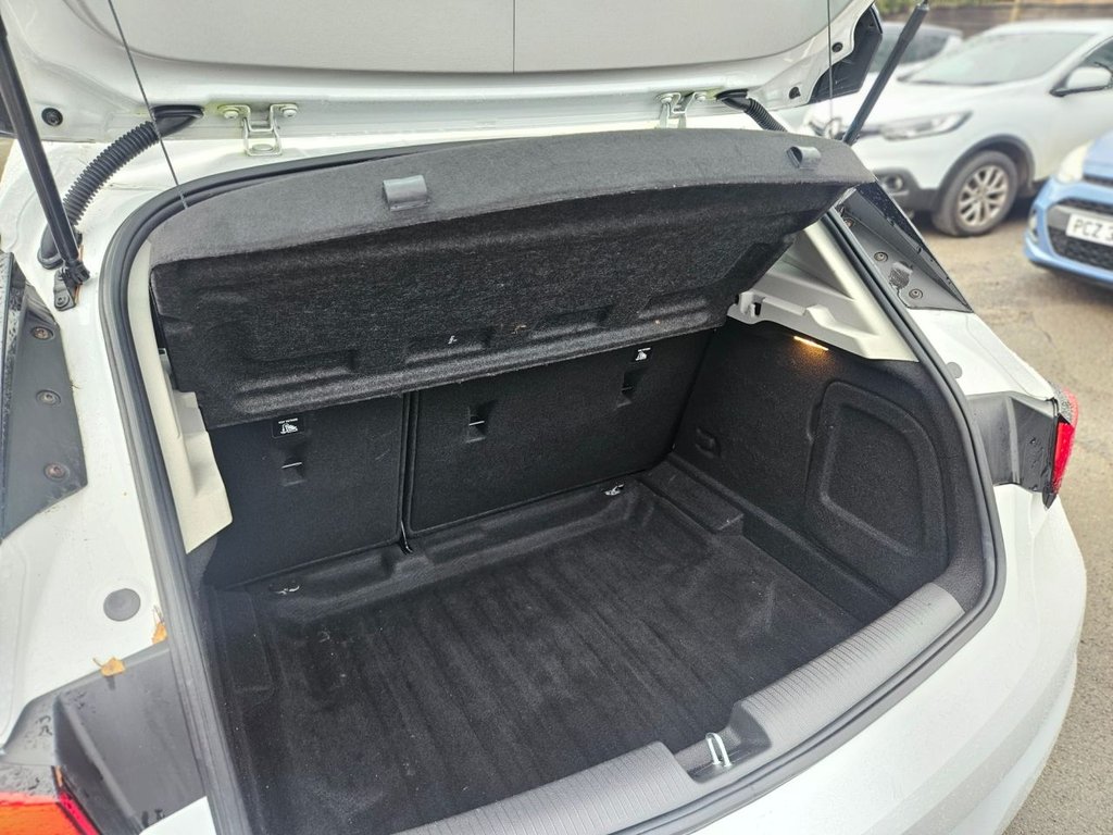 Used Vauxhall Astra 2016 for sale - 77287897: Photo 14