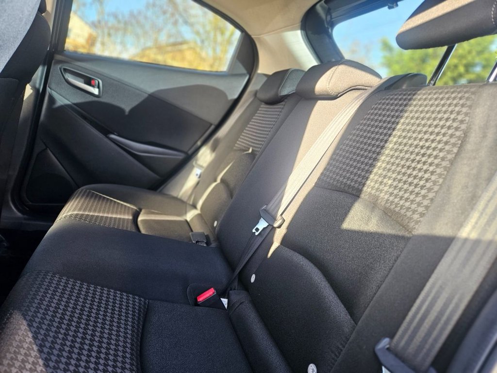 Used Mazda Mazda2 2018 for sale - 76632264: Photo 8