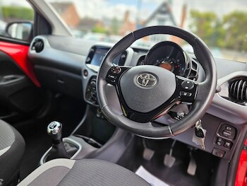 Used Toyota AYGO 2021 for sale - 75798280: Photo
