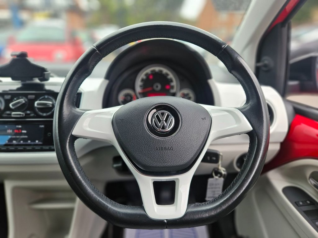 Used Volkswagen up! 2017 for sale - 77287804: Photo 4