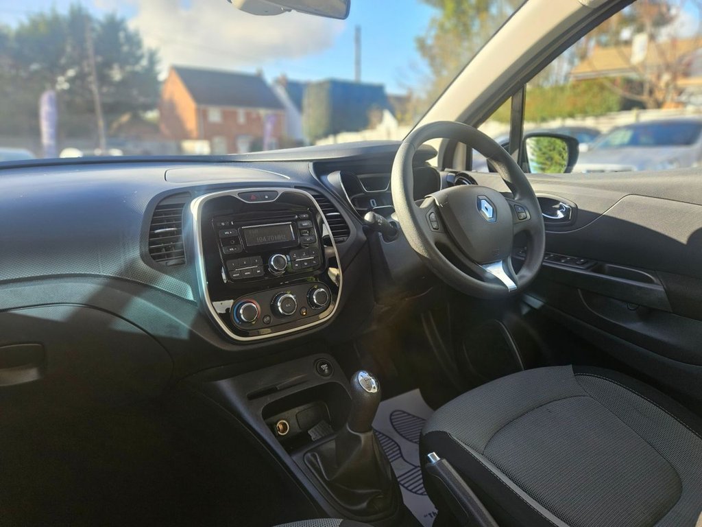 Used Renault Captur 2016 for sale - 76470445: Photo 10