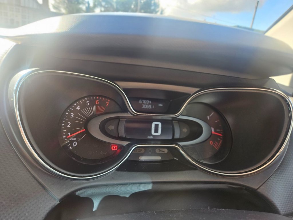 Used Renault Captur 2016 for sale - 76470445: Photo 13