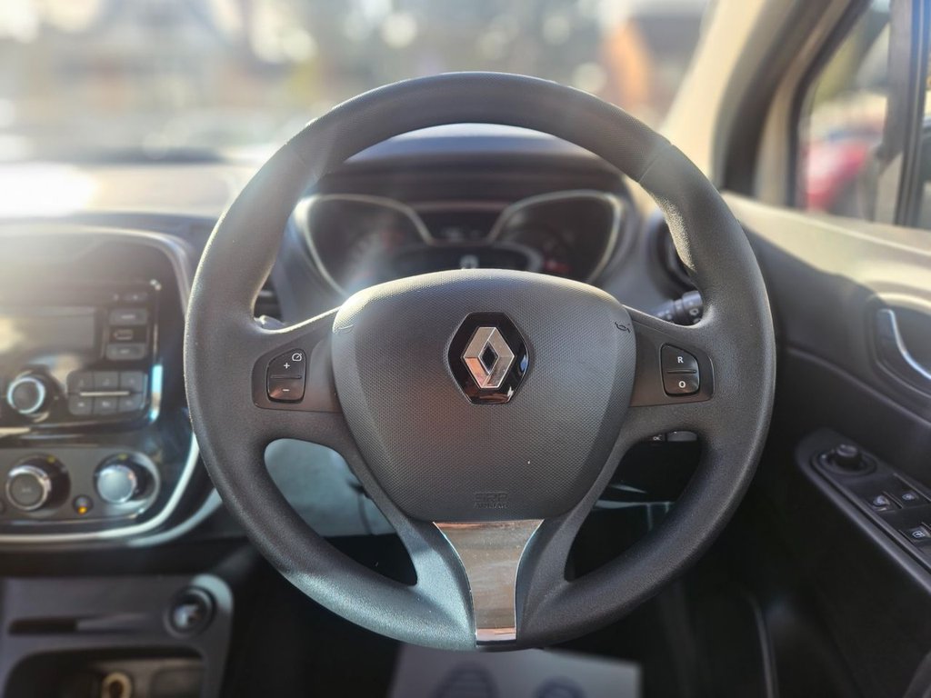 Used Renault Captur 2016 for sale - 76470445: Photo 15