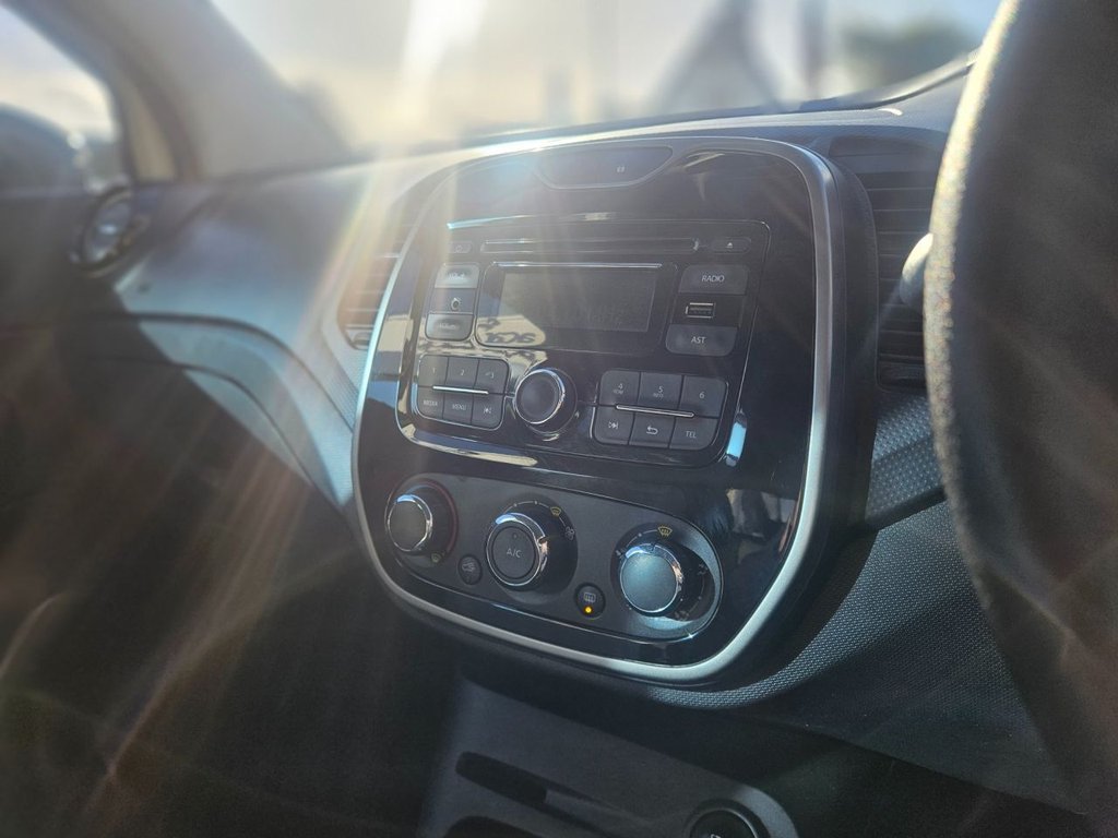 Used Renault Captur 2016 for sale - 76470445: Photo 28