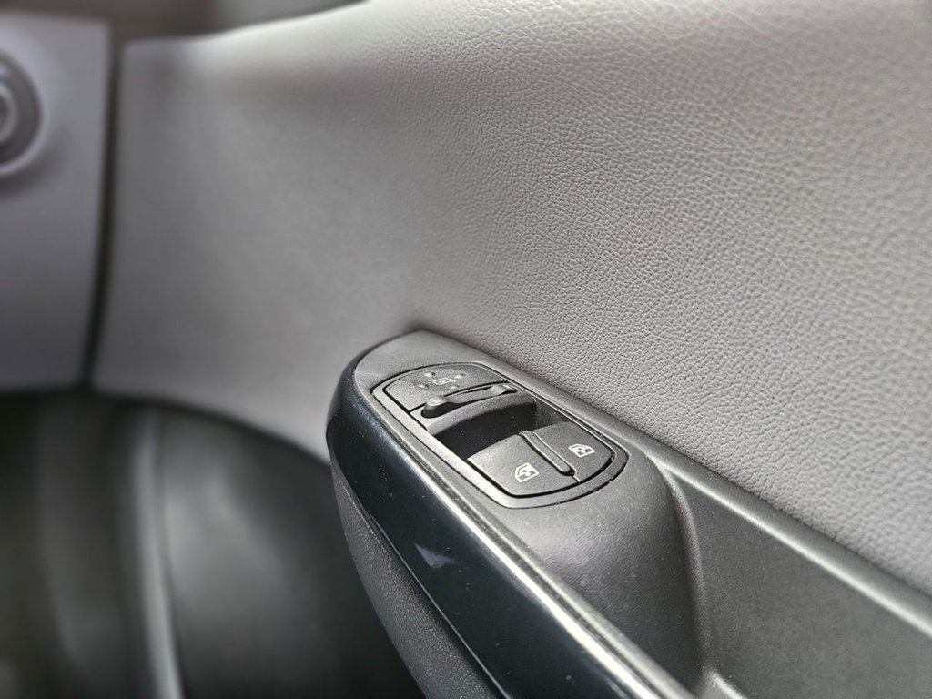 Used Vauxhall Corsa 2018 for sale - 76286093: Photo 24