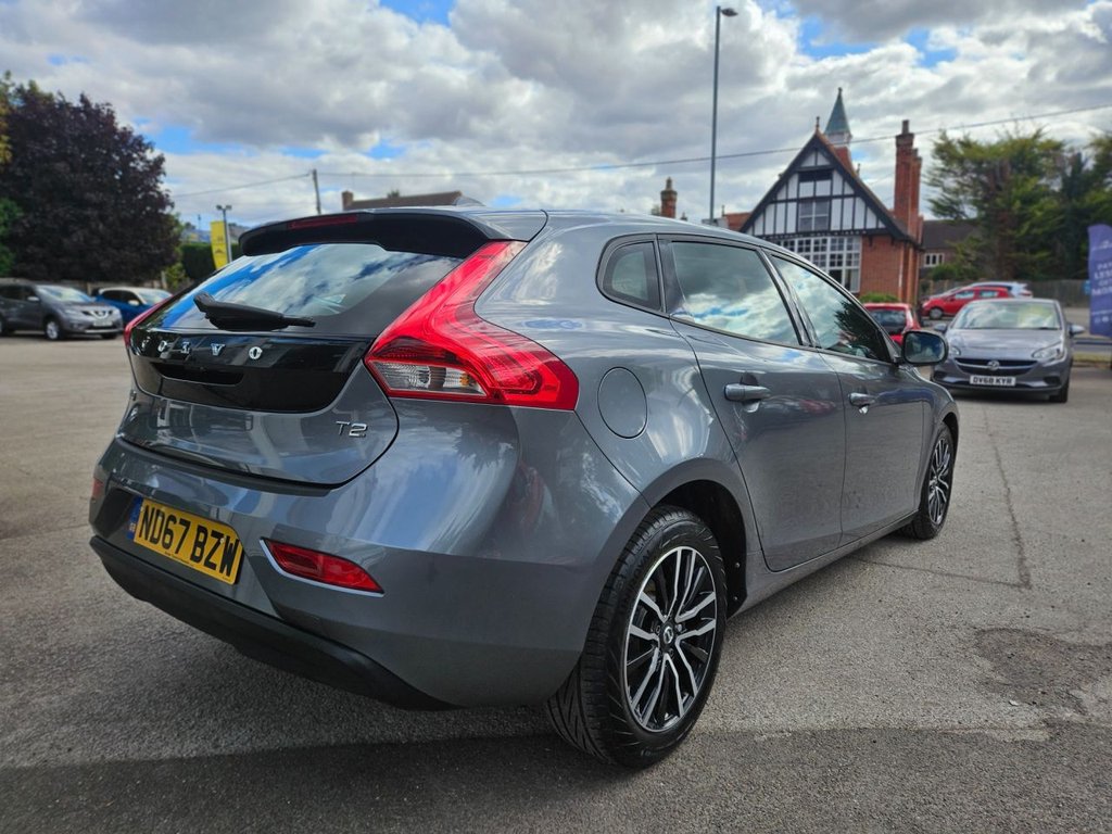Used Volvo V40 2017 for sale - 77779855: Photo 17