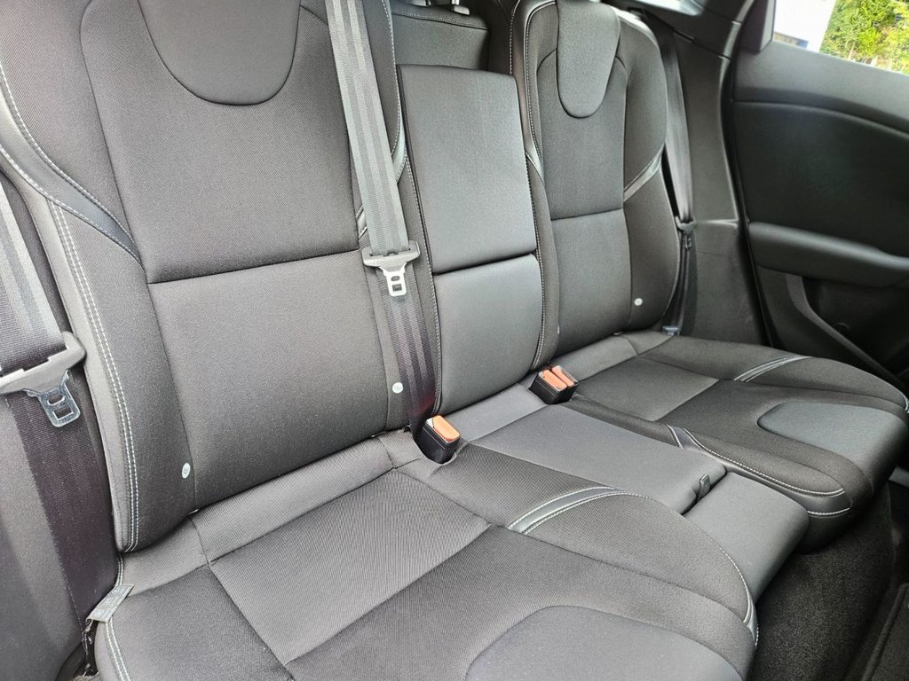 Used Volvo V40 2017 for sale - 77779855: Photo 18