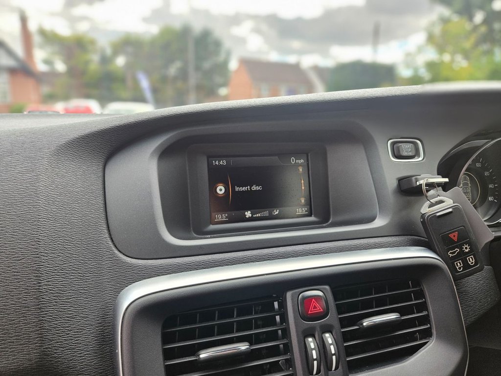 Used Volvo V40 2017 for sale - 77779855: Photo 22