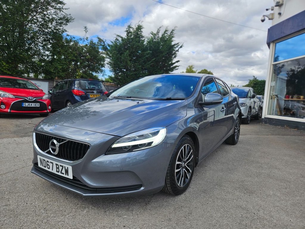 Used Volvo V40 2017 for sale - 77779855: Photo 3