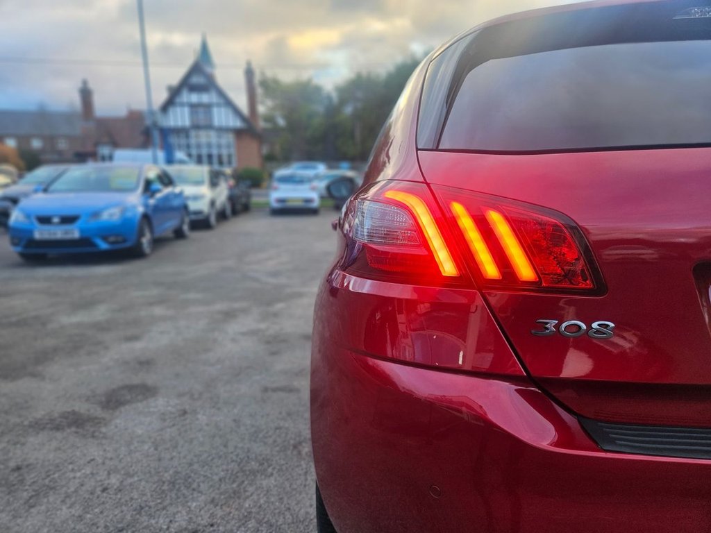 Used Peugeot 308 2018 for sale - 76510251: Photo 13