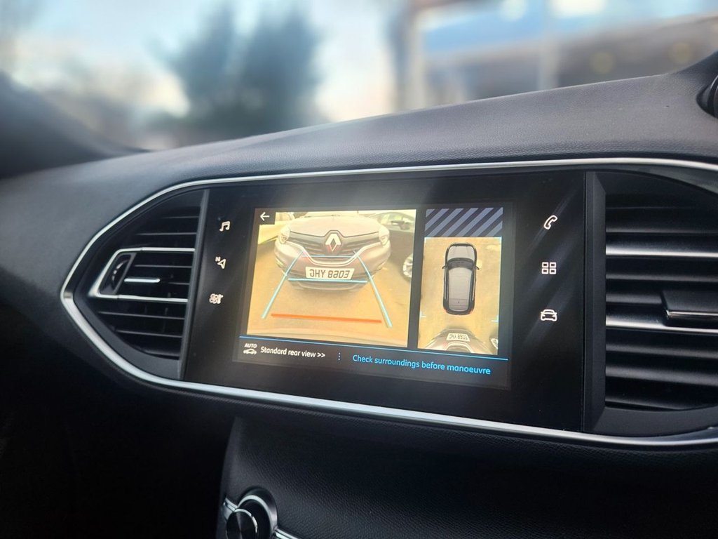 Used Peugeot 308 2018 for sale - 76510251: Photo 8