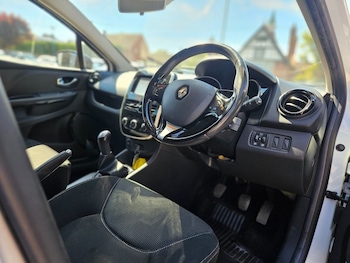 Used Renault Clio 2016 for sale - 79059253: Photo