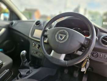 Used Dacia Sandero Stepway 2016 for sale - 75242647: Photo